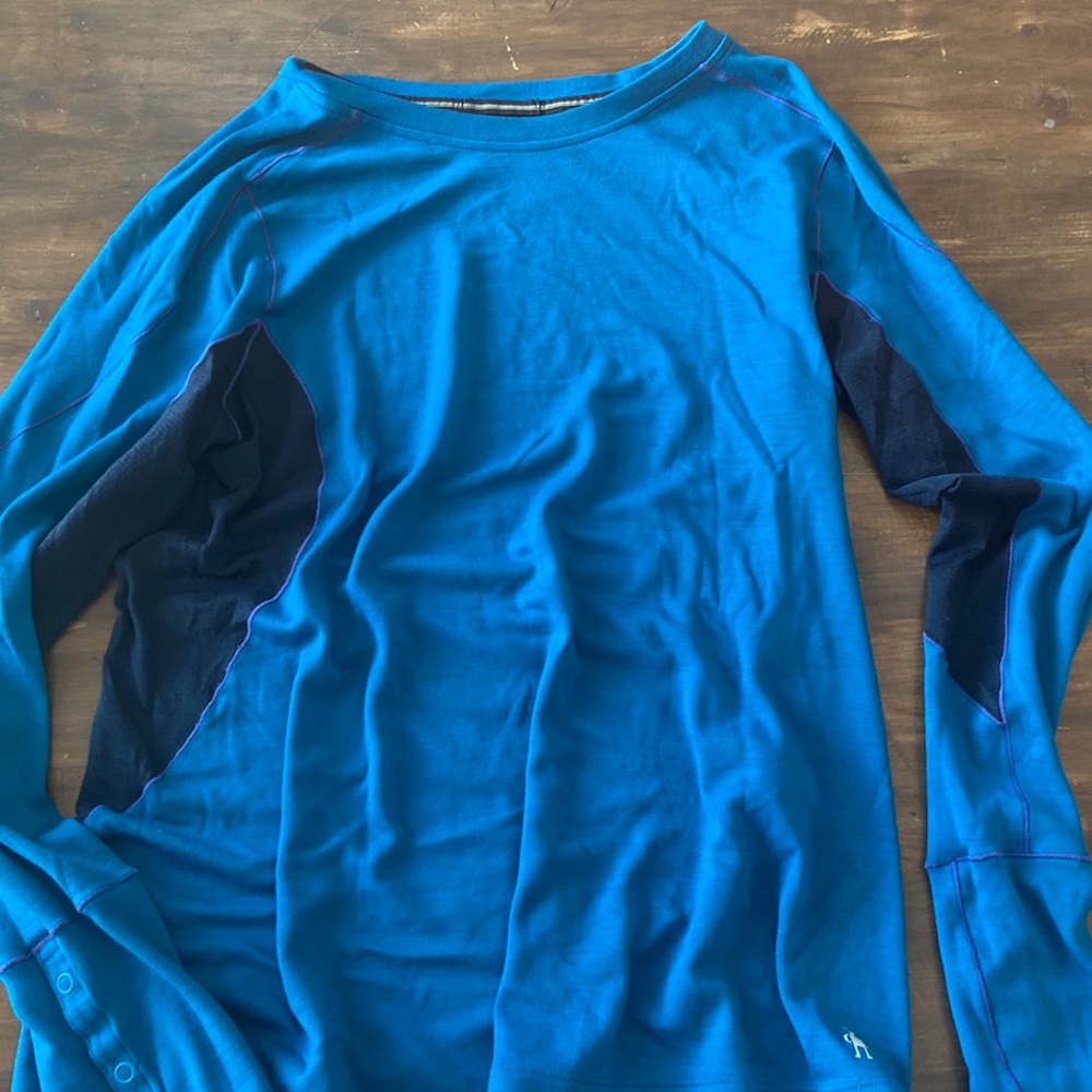 Smartwool teal dark blue shirt